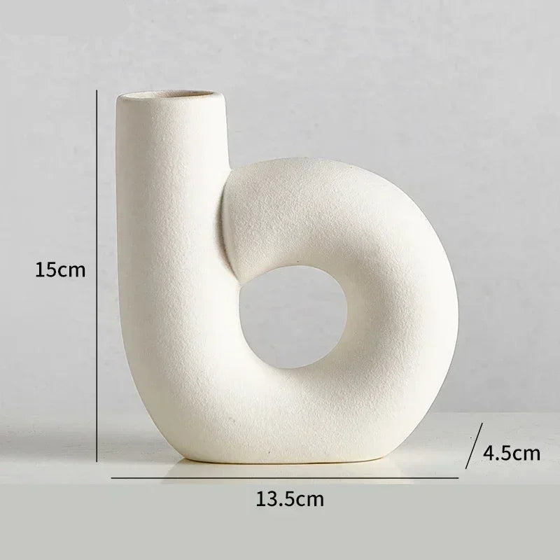 Vaso Curvo Minimalista em Cerâmica para Decoração